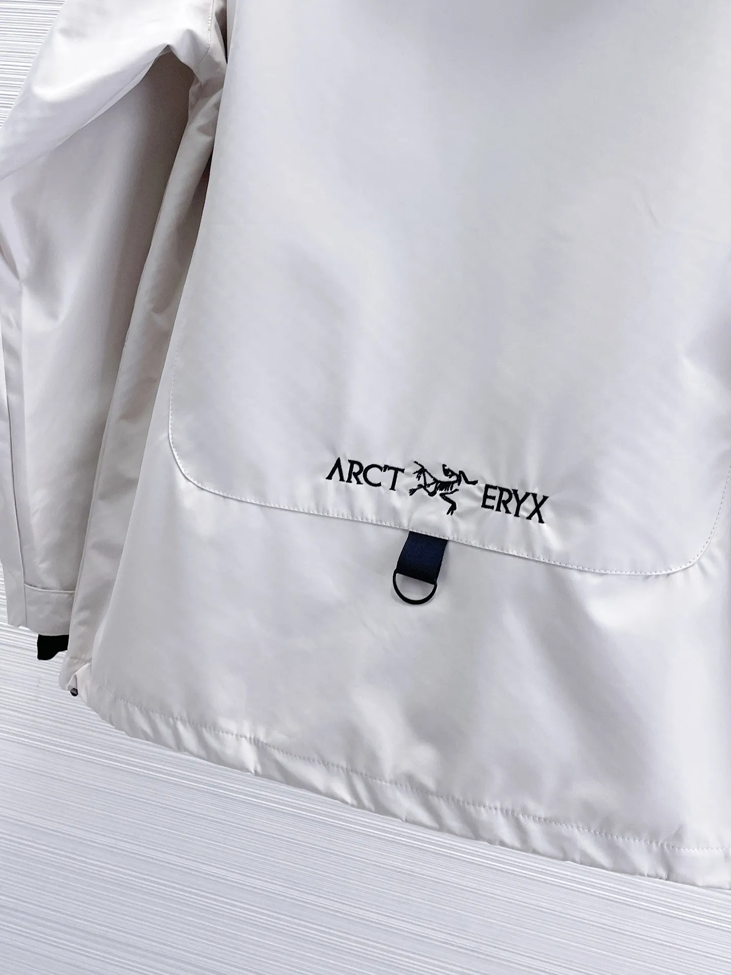 Same Style， ， 2026 New Arrival ， Original Premium Breathable ， ， ， Quality。 ， Sizes：M～3XL，